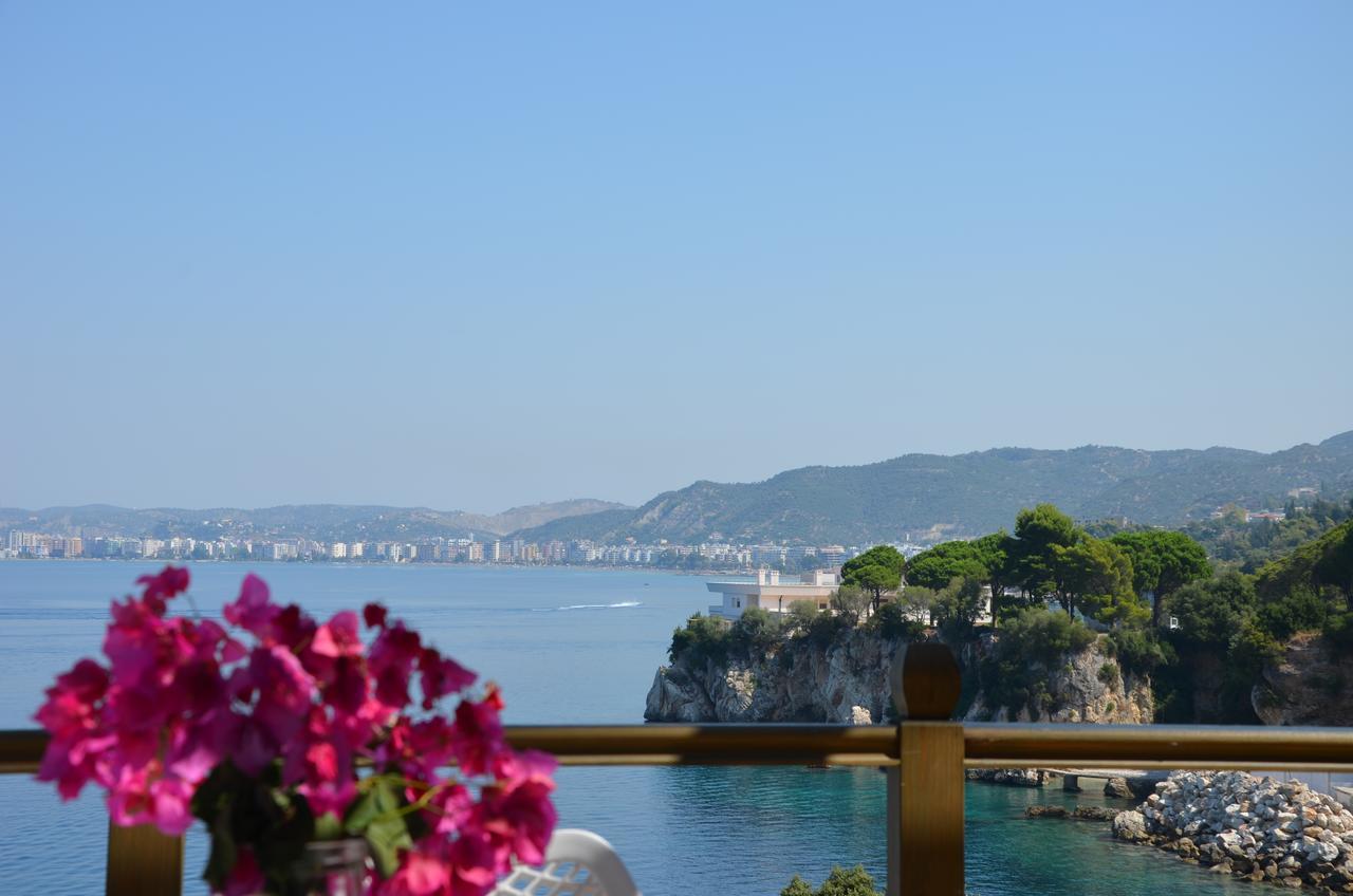 Sofia'S Holiday Apartment Vlorë Extérieur photo